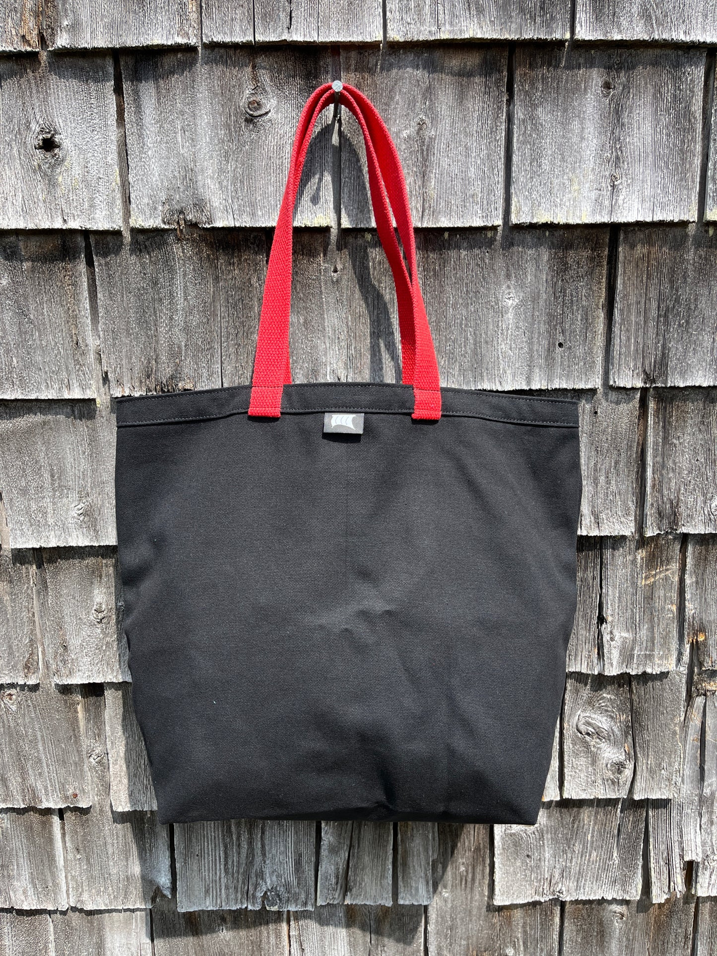 Market Tote - Black bag / red handles