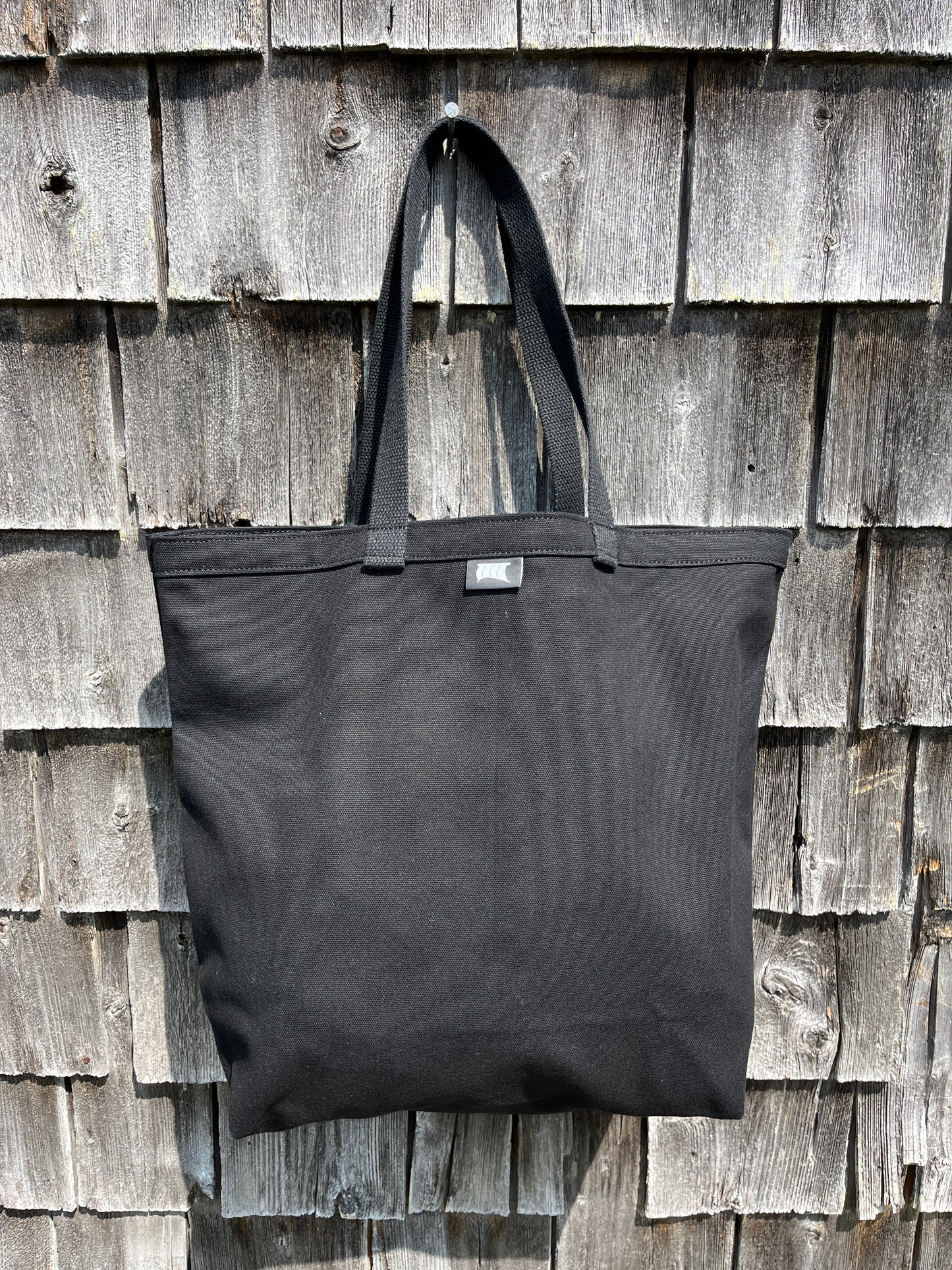 Market Tote - Black bag / black handles