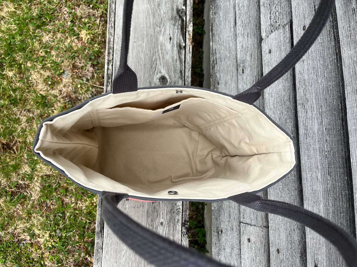 Bent Snap Tote - salmon pink textile / grey canvas