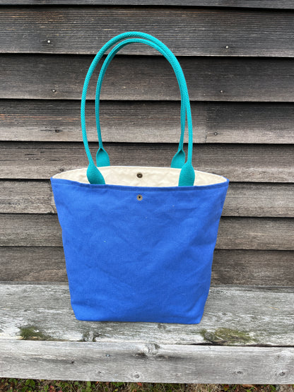 Bent Snap Tote 126 - Teal wavy textile / Blue canvas