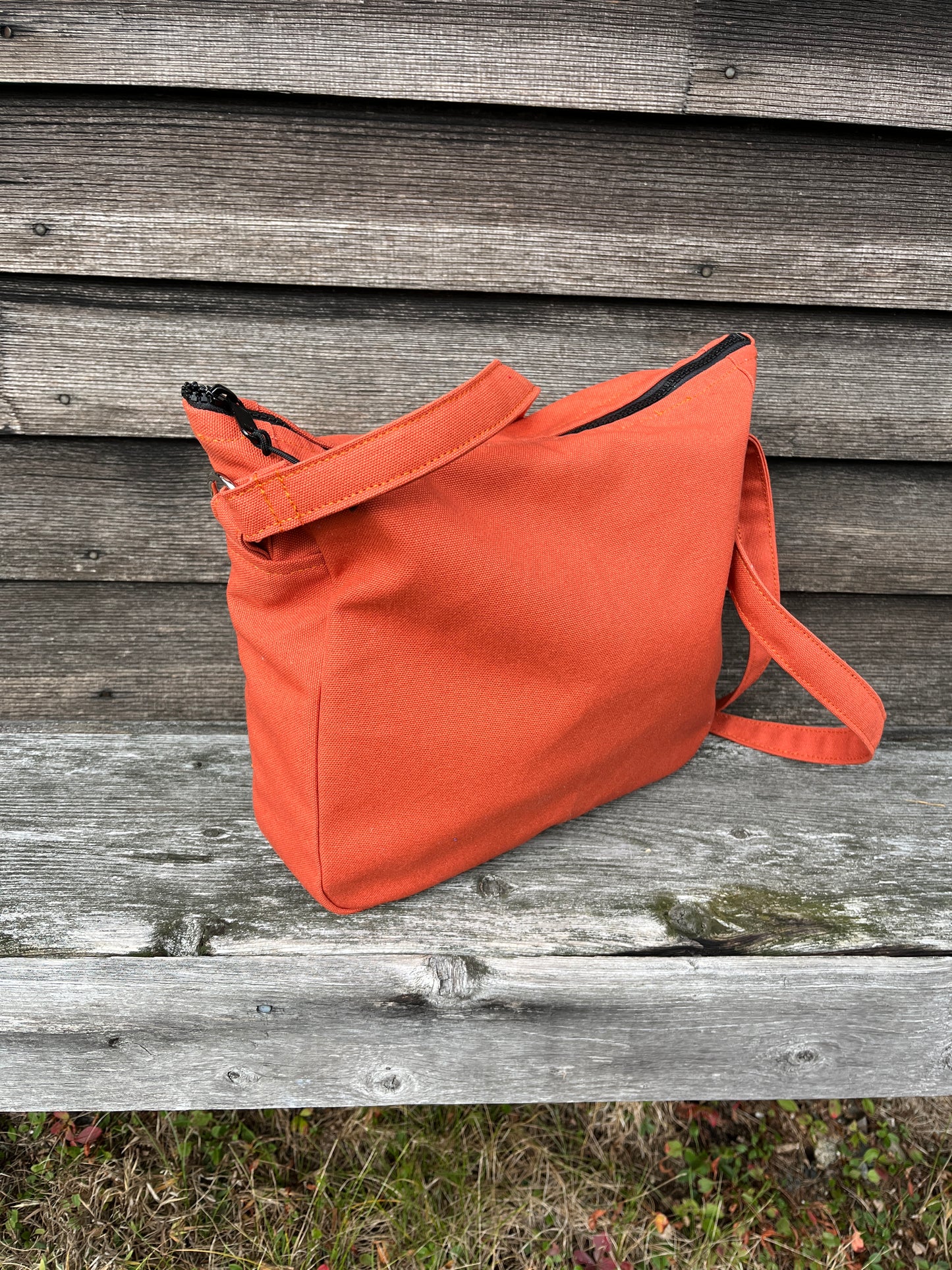 Bent Crossbody Zip Top 129 - Autumn orange textile with Terracotta canvas / white interior