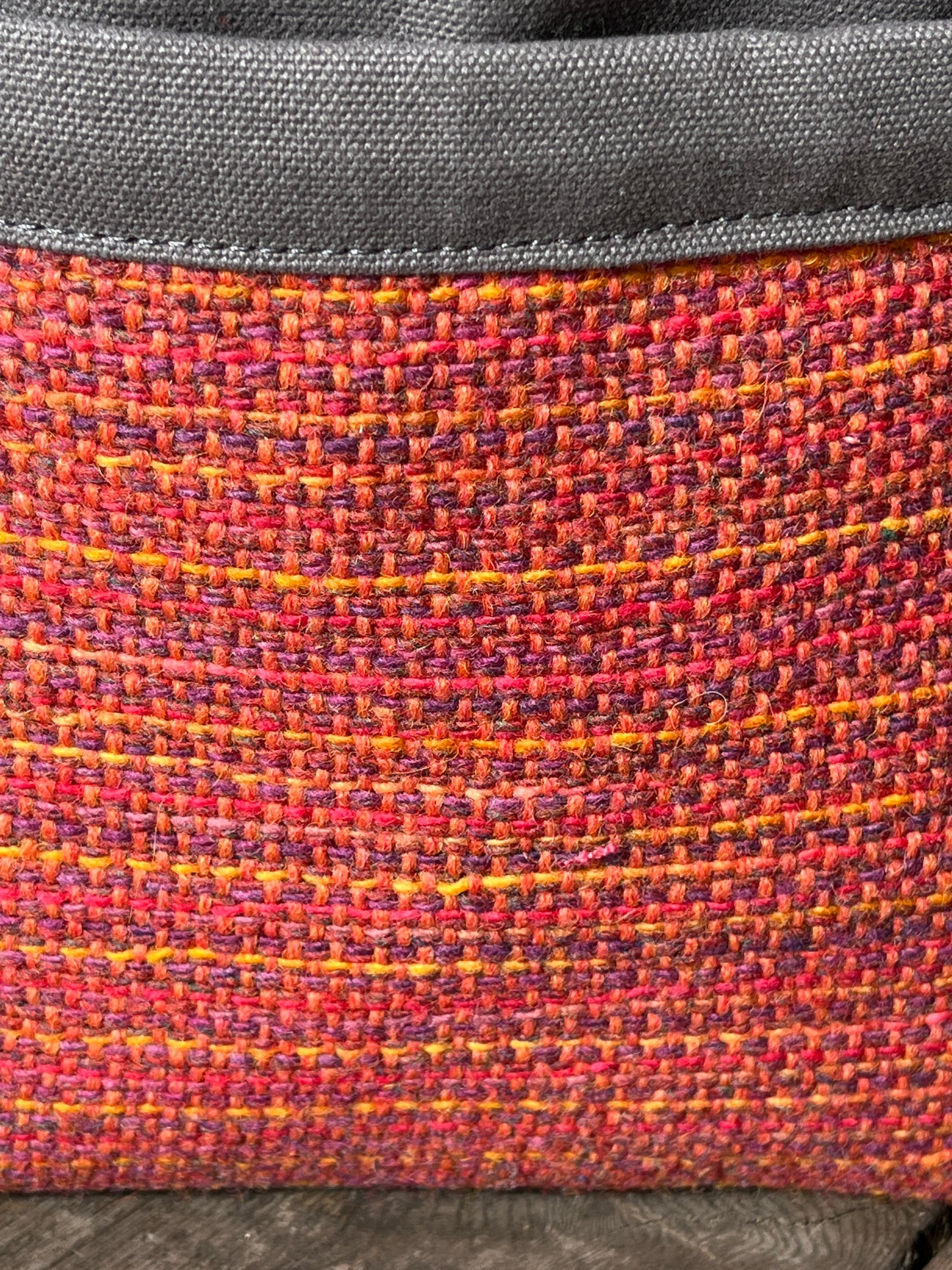 Bent Crossbody Zip Top 116 - Orange multi textile with Grey canvas / terracotta interior
