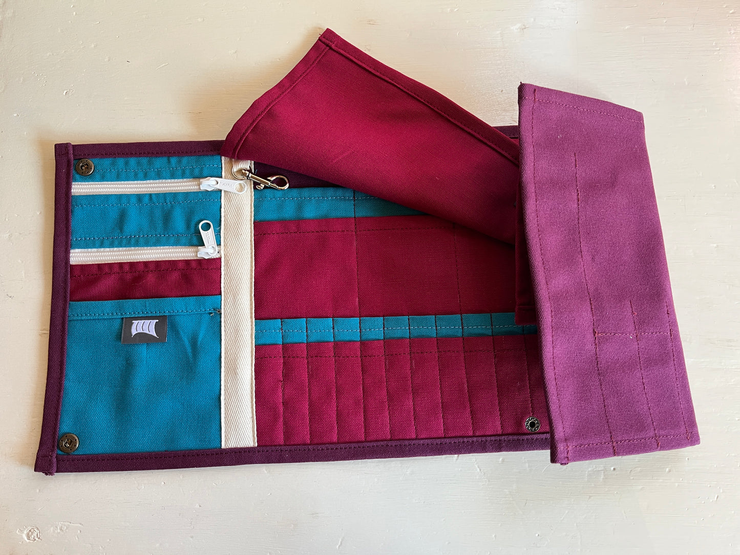 Interchangeable Needle Case