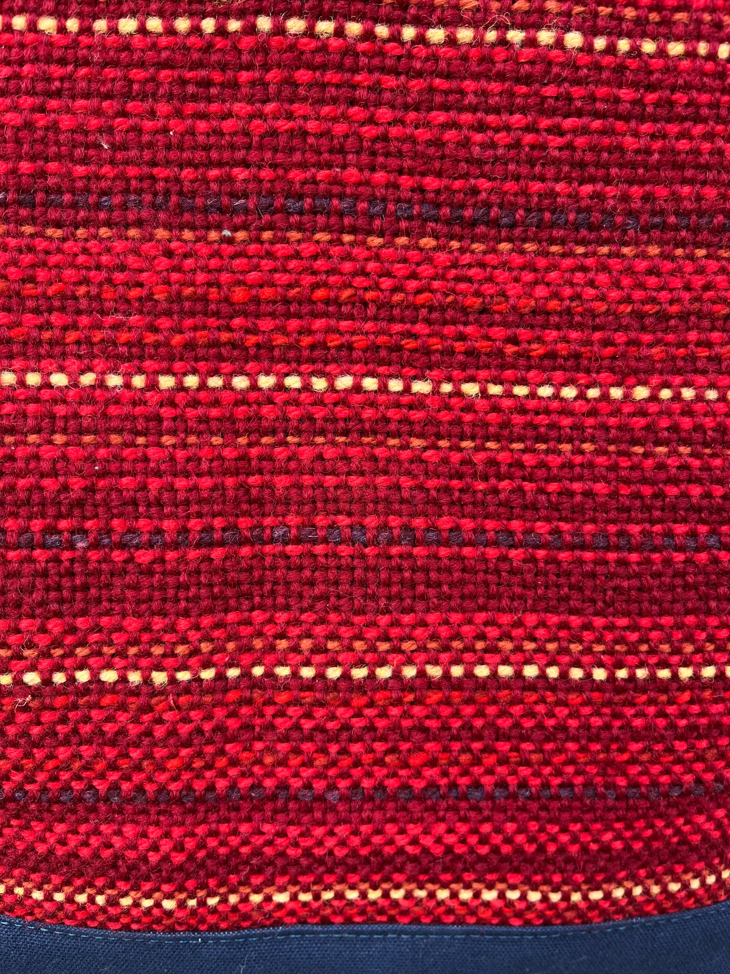 Bent Snap Tote 124 - Red textile / Navy canvas