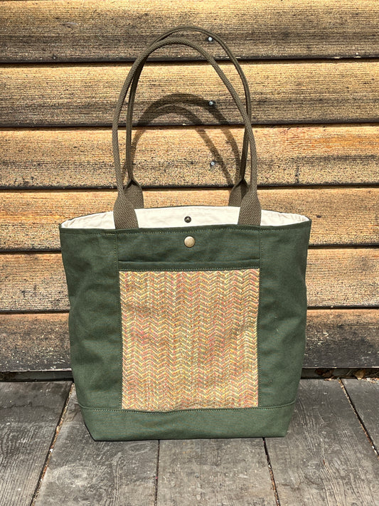 Bent Snap Tote 121 - olive salmon textile / olive canvas