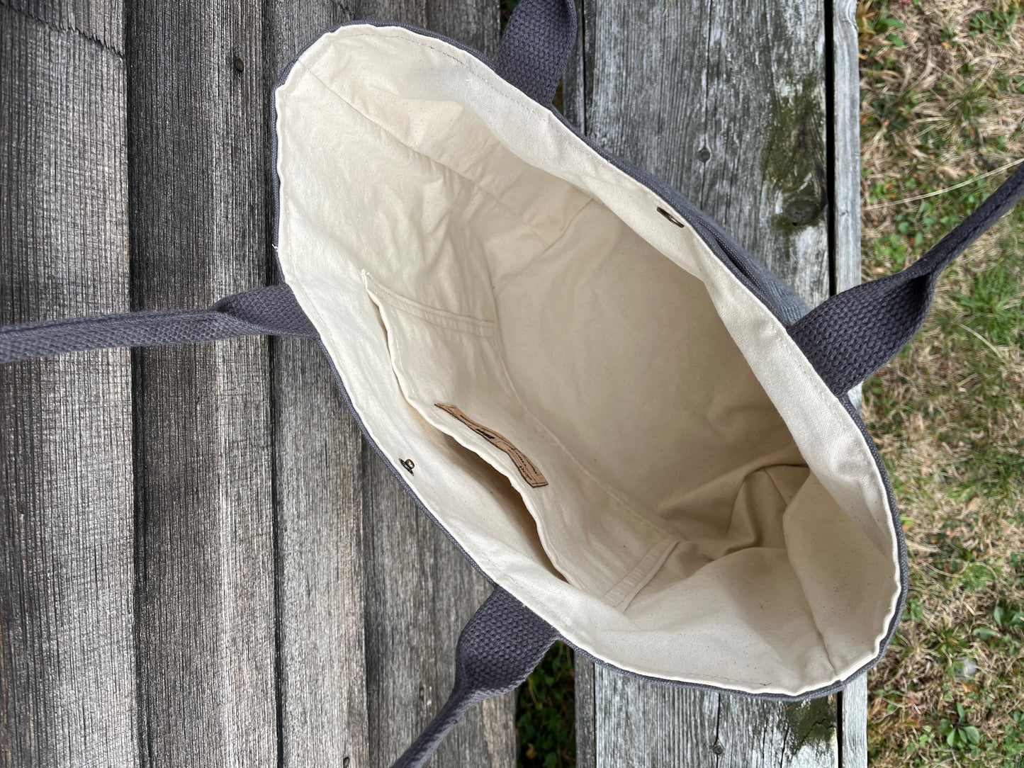 Bent Snap Tote 123 - Grey chevron textile / Grey canvas