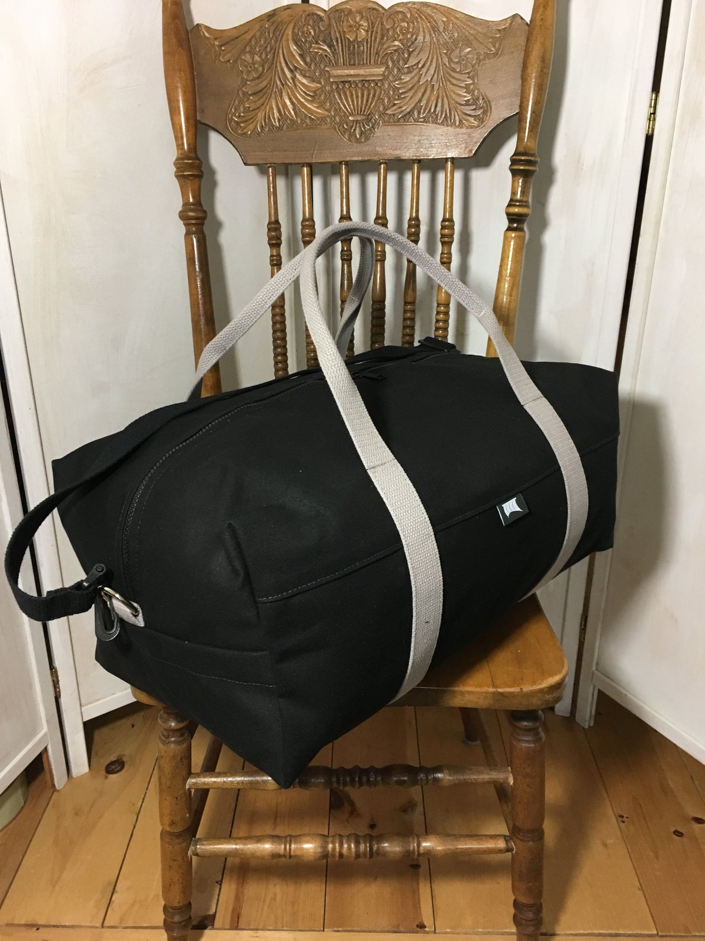 The Duffel (Medium)