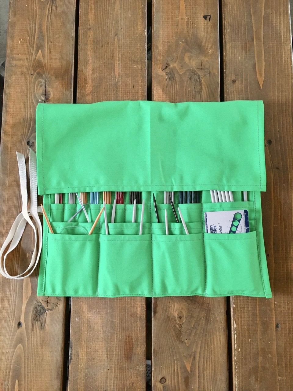 The Knitting roll, Combo