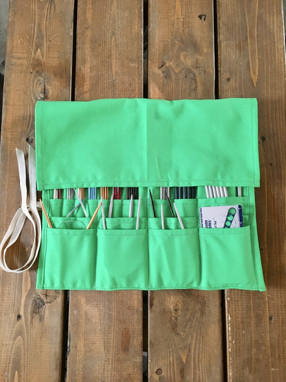 The Knitting roll, Combo